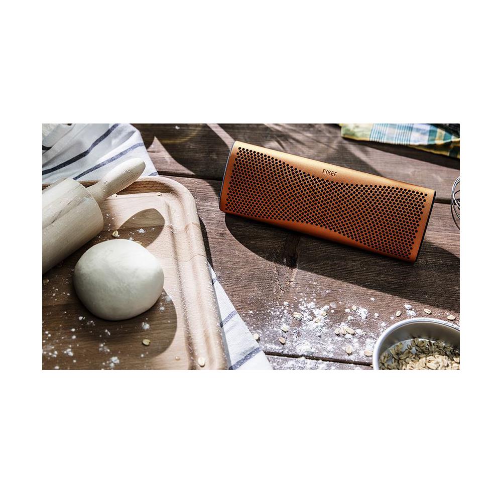 KEF MUO<br>Portable Bluetooth Speaker