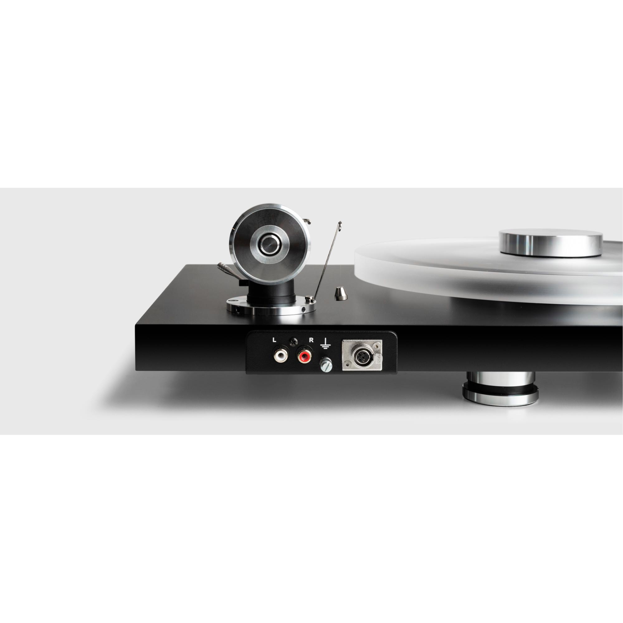 Pro-Ject Debut Reference 10 Turntable