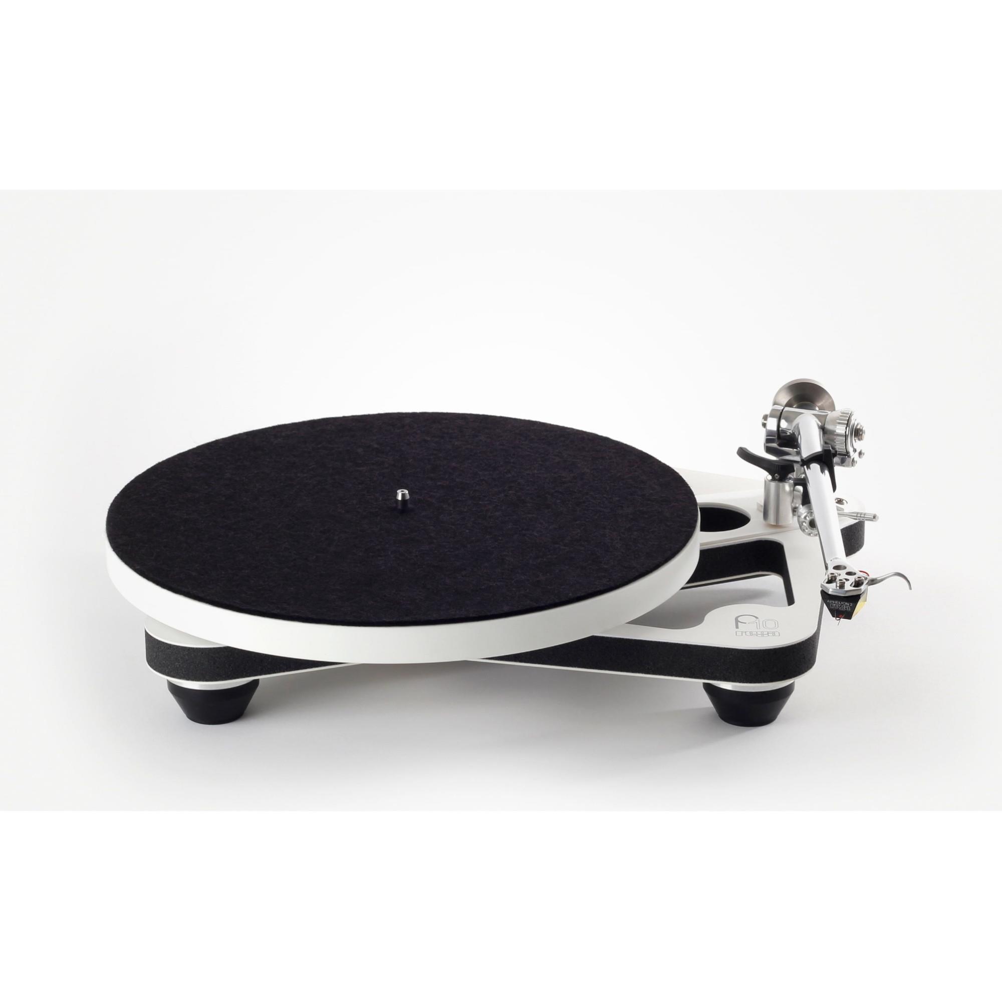 Rega Planar 10<br>Turntable