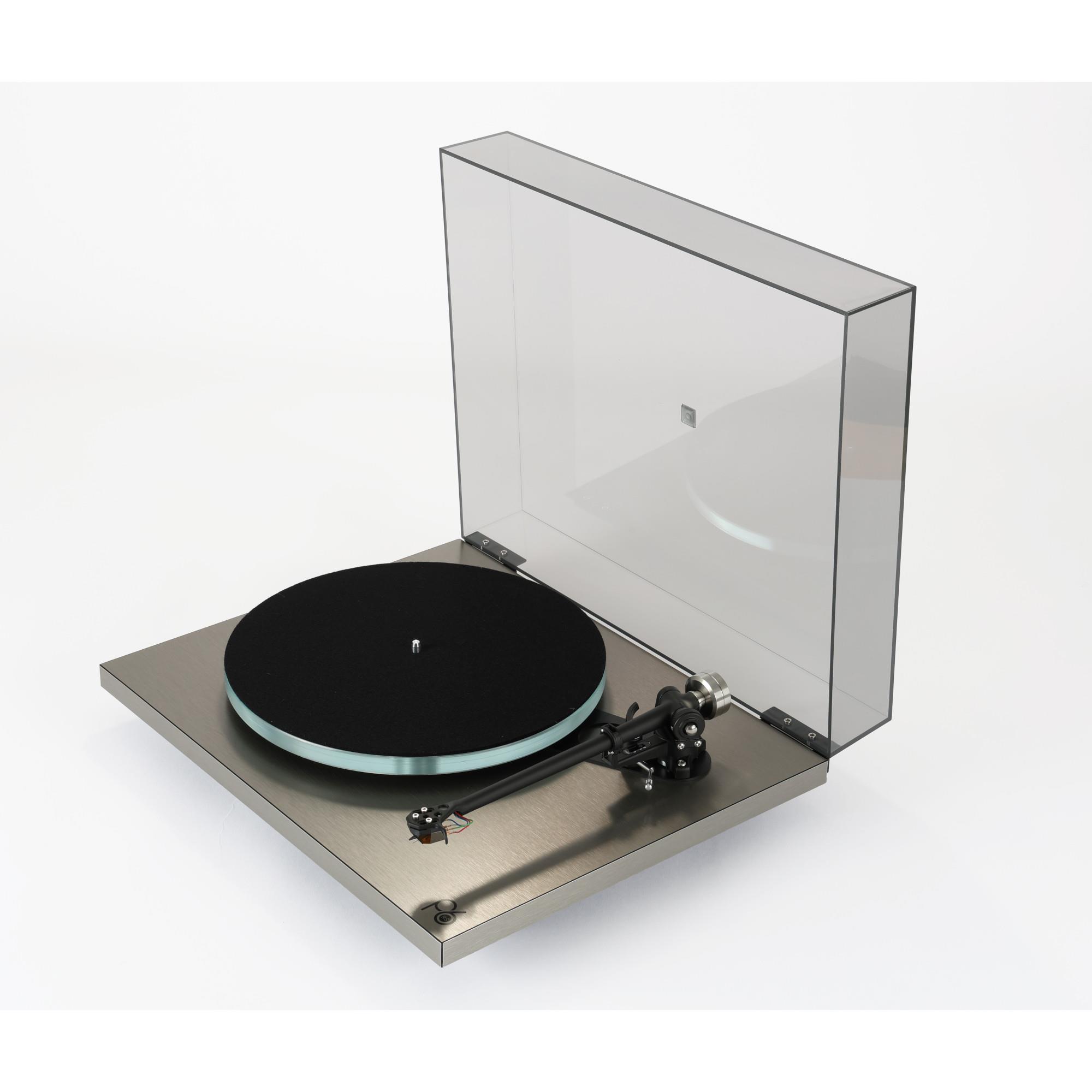 Rega Planar 6 RS Edition Turntable