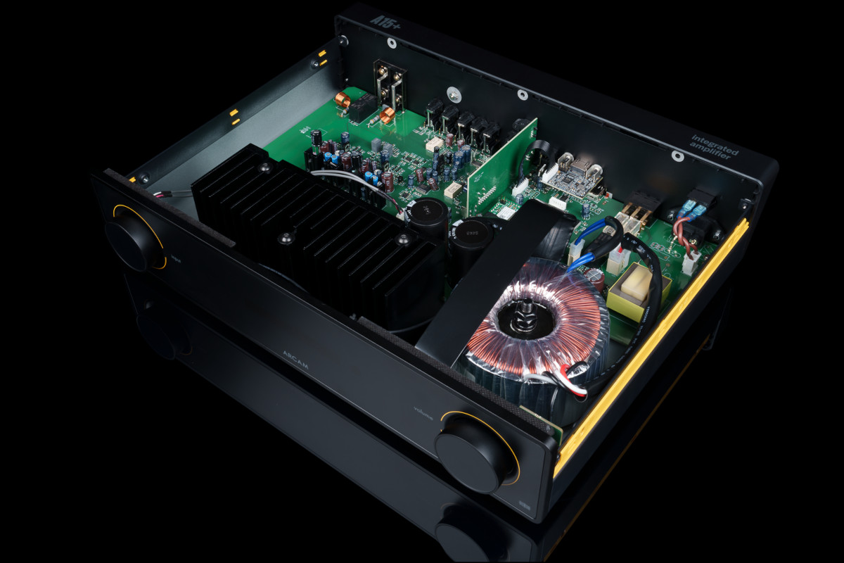 Arcam A15+ integrated amplifier