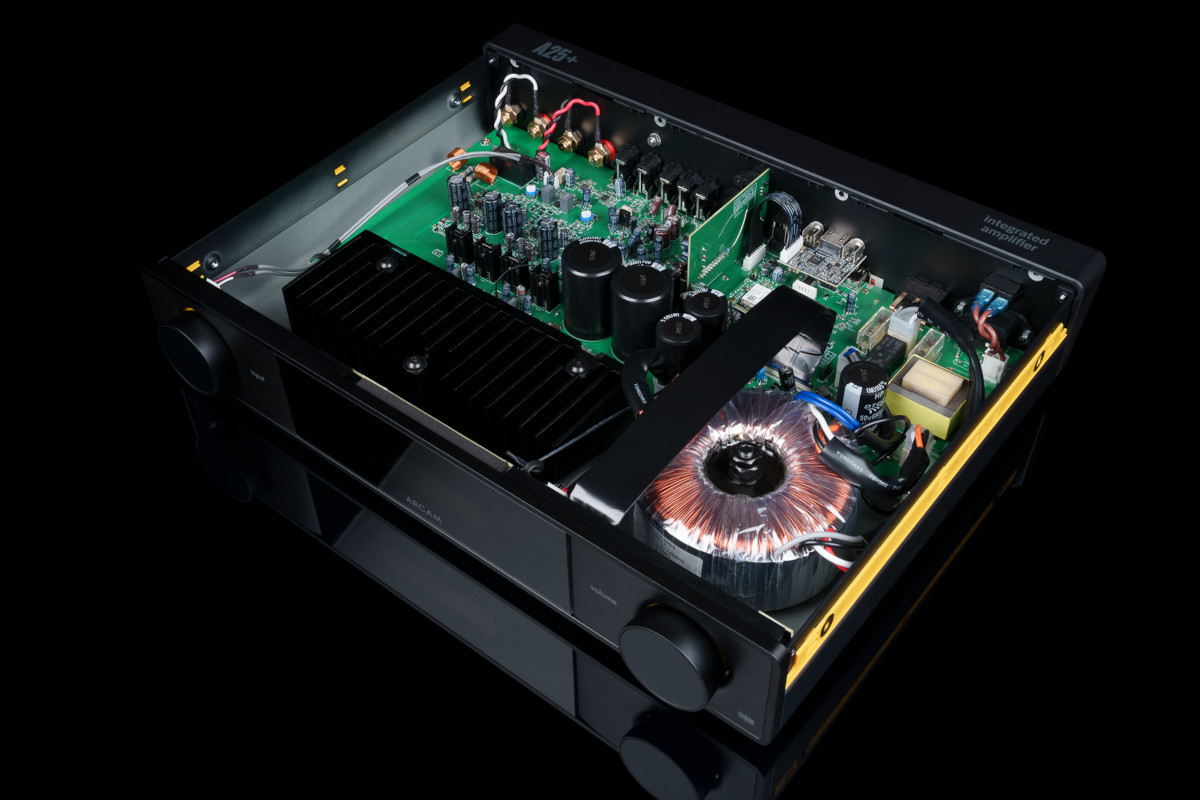 Arcam A25+ integrated amplifier