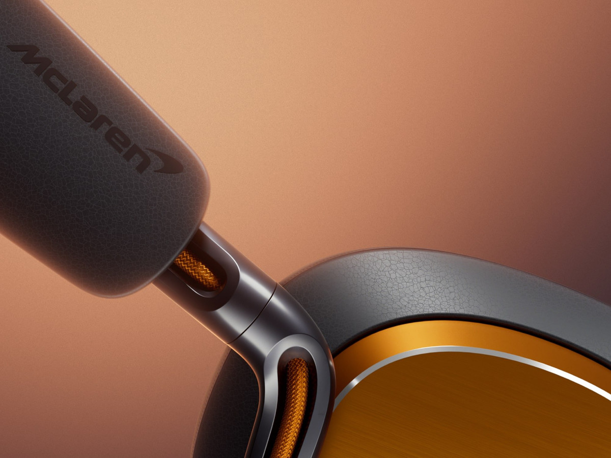 Bowers and Wilkins Px8 S2 Mclaren Edition