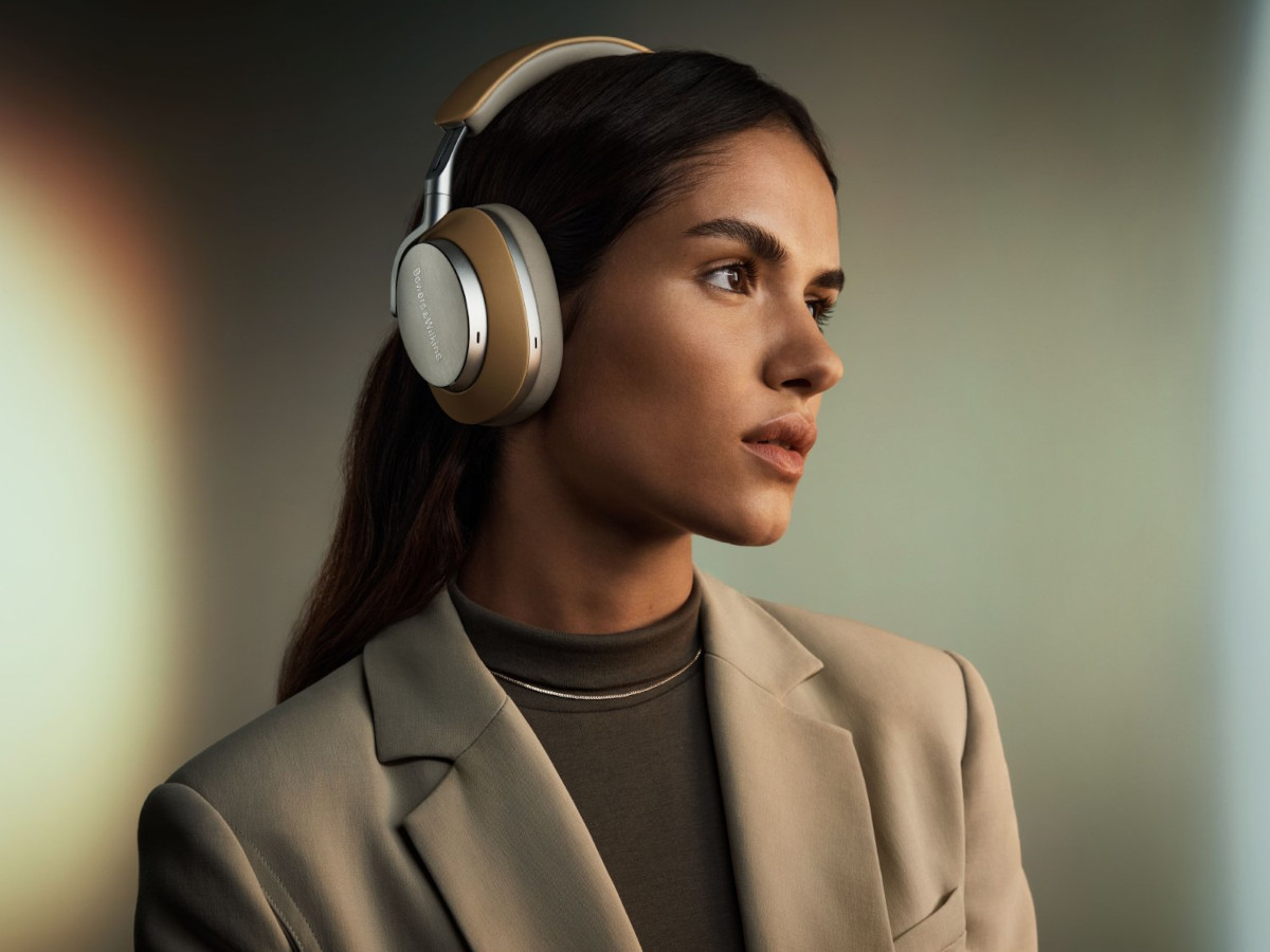 Bowers and Wilkins PX8 Wireless Headphones