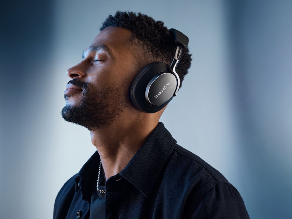 Bowers and Wilkins PX8 Wireless Headphones