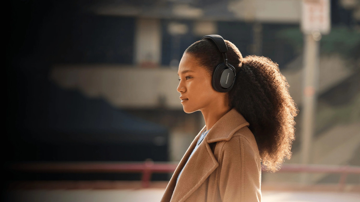 Bowers & Wilkins Px7 S3 Over-ear noise-canceling headphones
