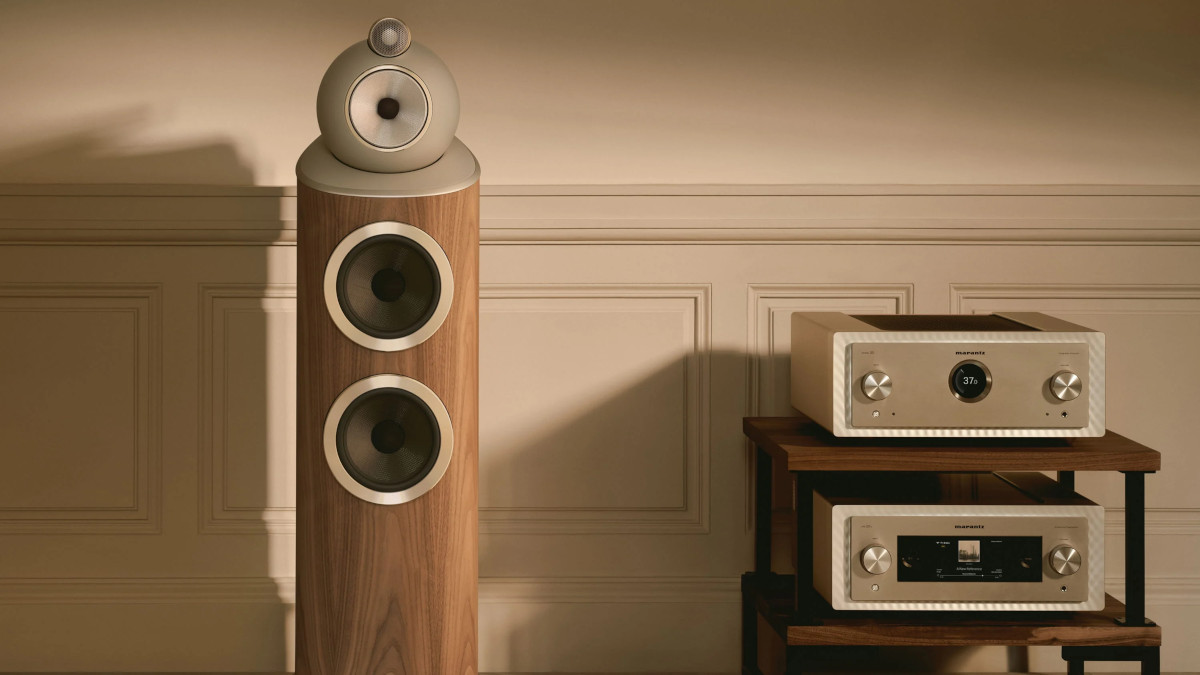 Bowers and Wilkins 803 D5 Speakers