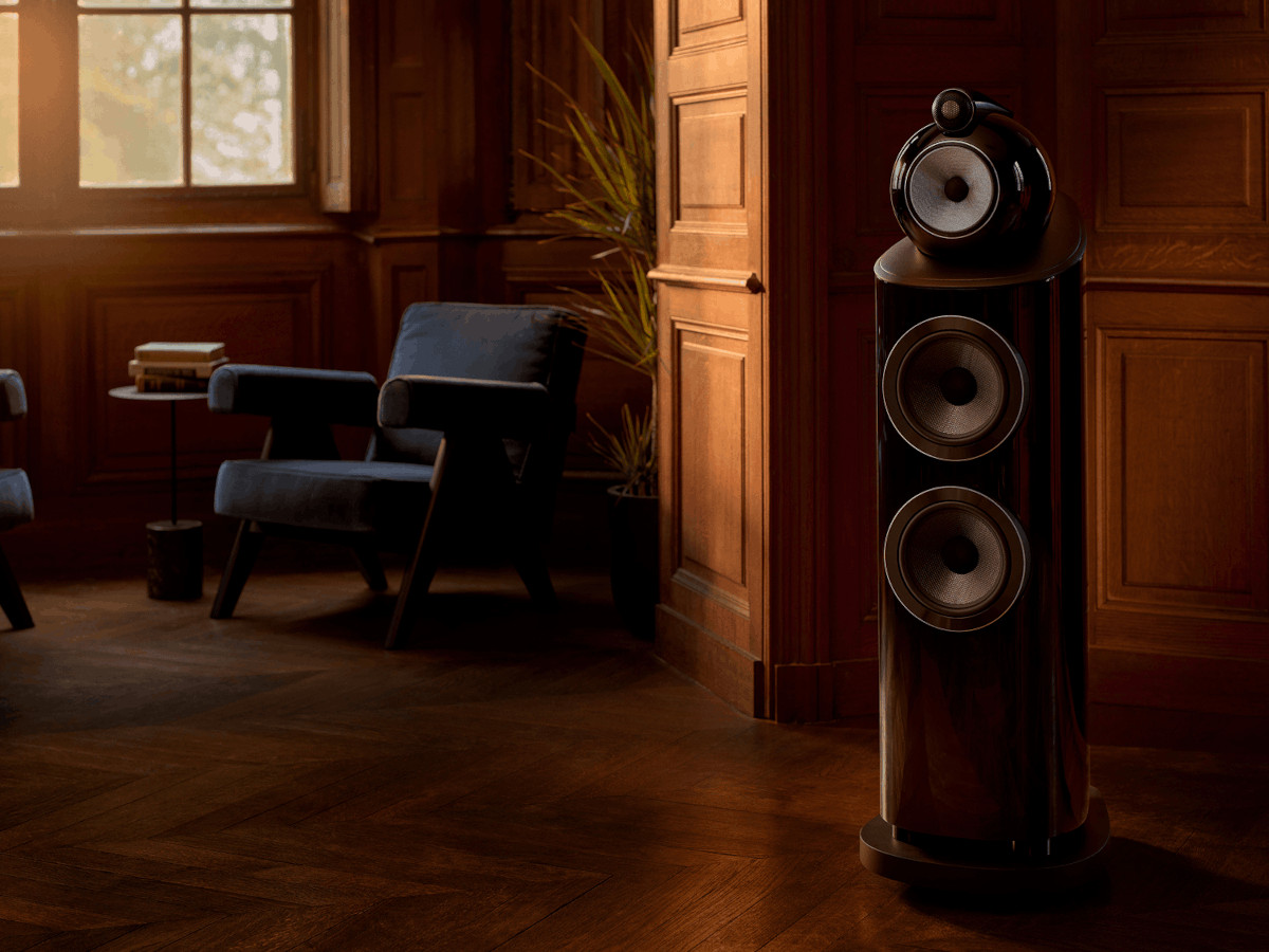 Bowers and Wilkins 803 D5 Speakers