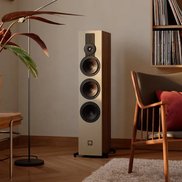 DALI SONIK 9 Floorstanding Speakers