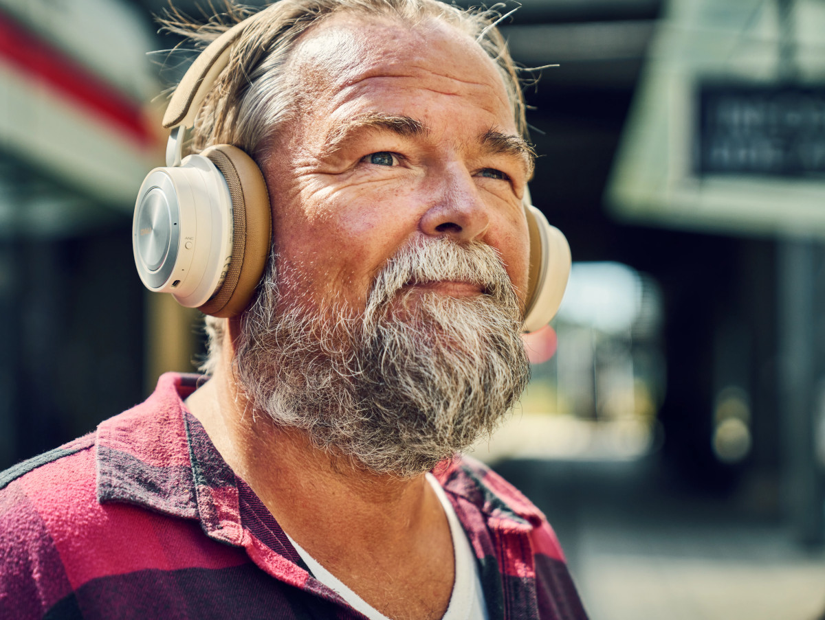 Dali IO-8 Wireless Noise Cancelling Over-Ear Headphones