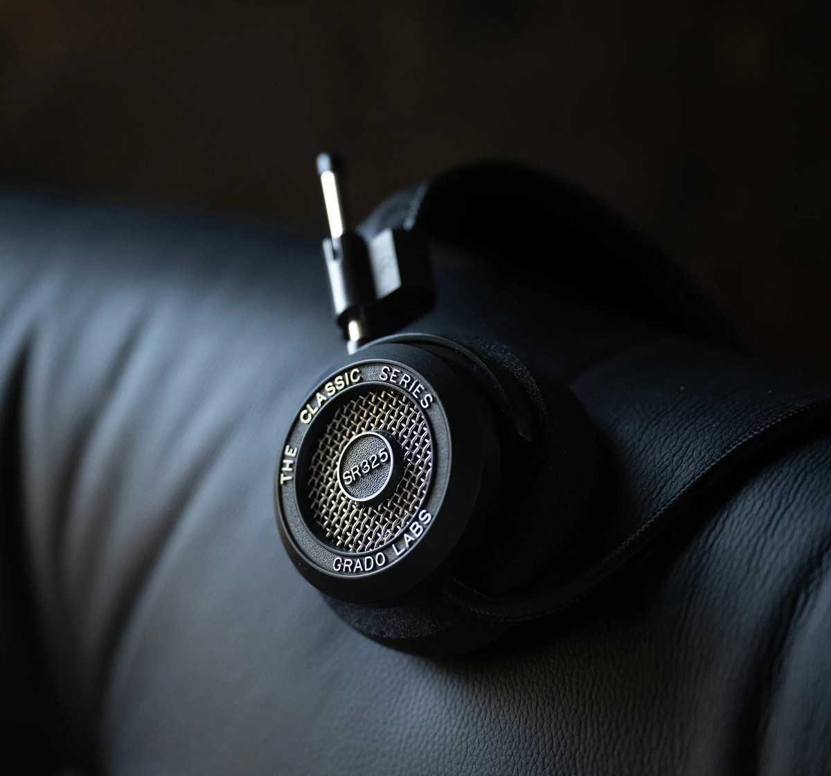 Grado SR325 Classic Over-Ear Headphones
