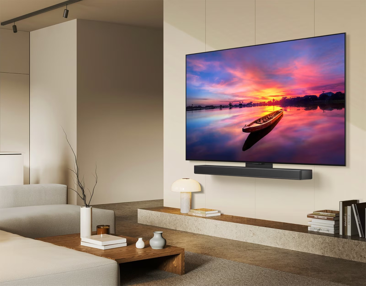 LG OLED C4 Series OLED77C46LA 4K UHD Smart OLED HDR TV