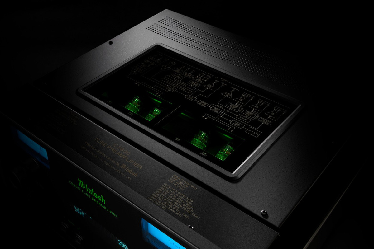 C2800 2-Channel Vacuum Tube Preamplifier