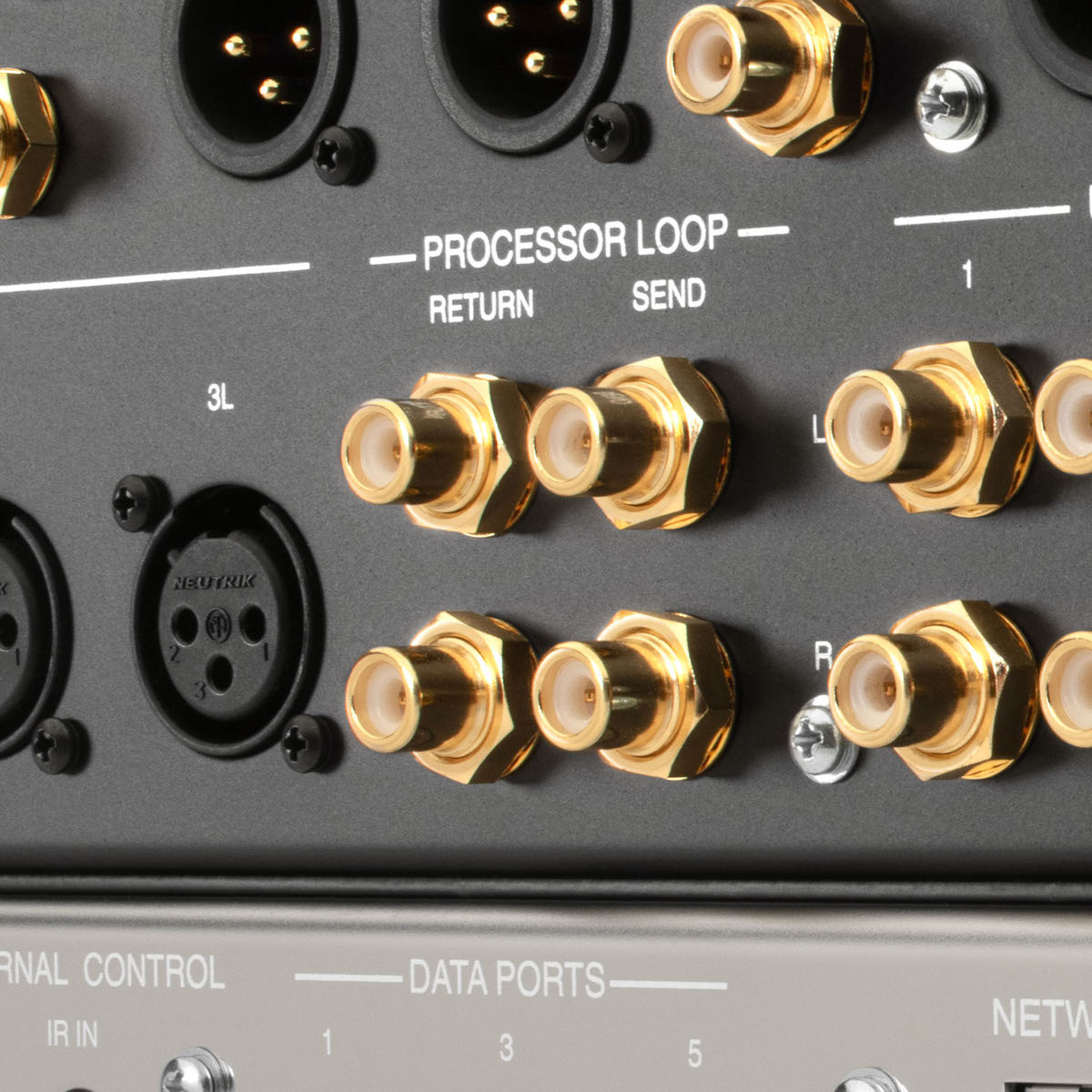 C2800 2-Channel Vacuum Tube Preamplifier