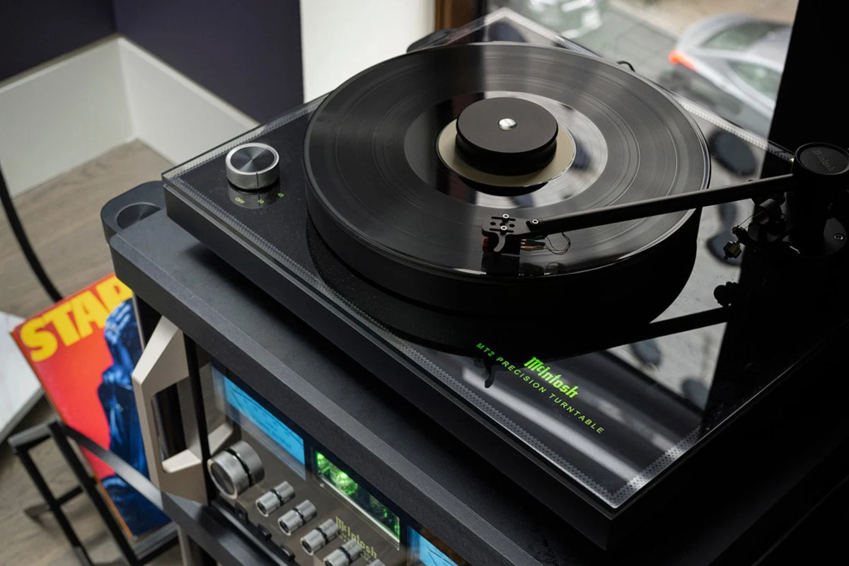 McIntsodh MT2 Precision Turntable