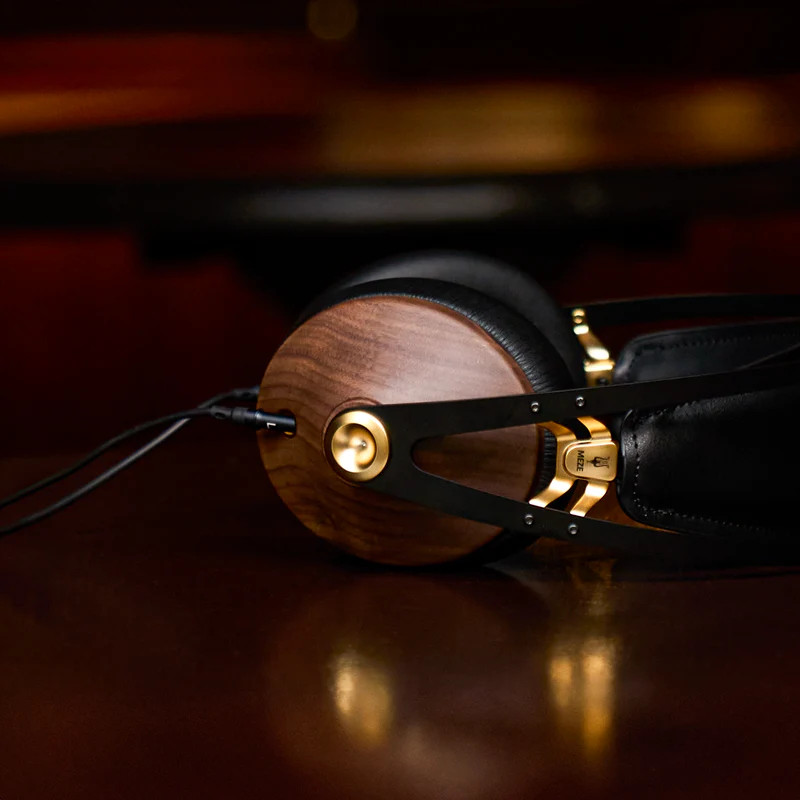 Meze Audio Classic 99 Closed Back Headphones