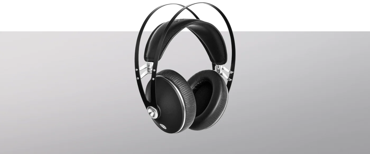 Meze Audio 99 NEO Closed Back Headphones