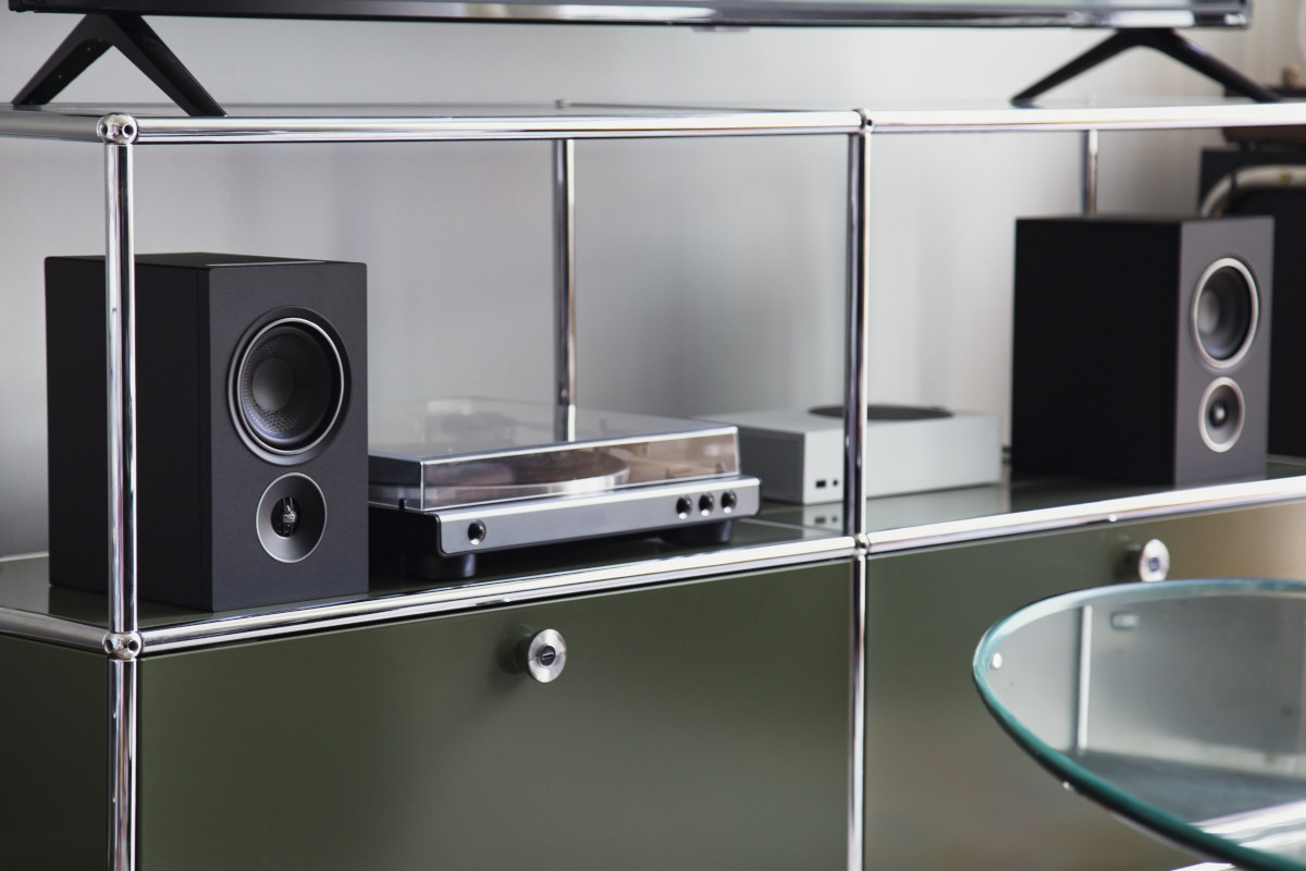 PSB iQ1 Wireless Speakers with BluOS