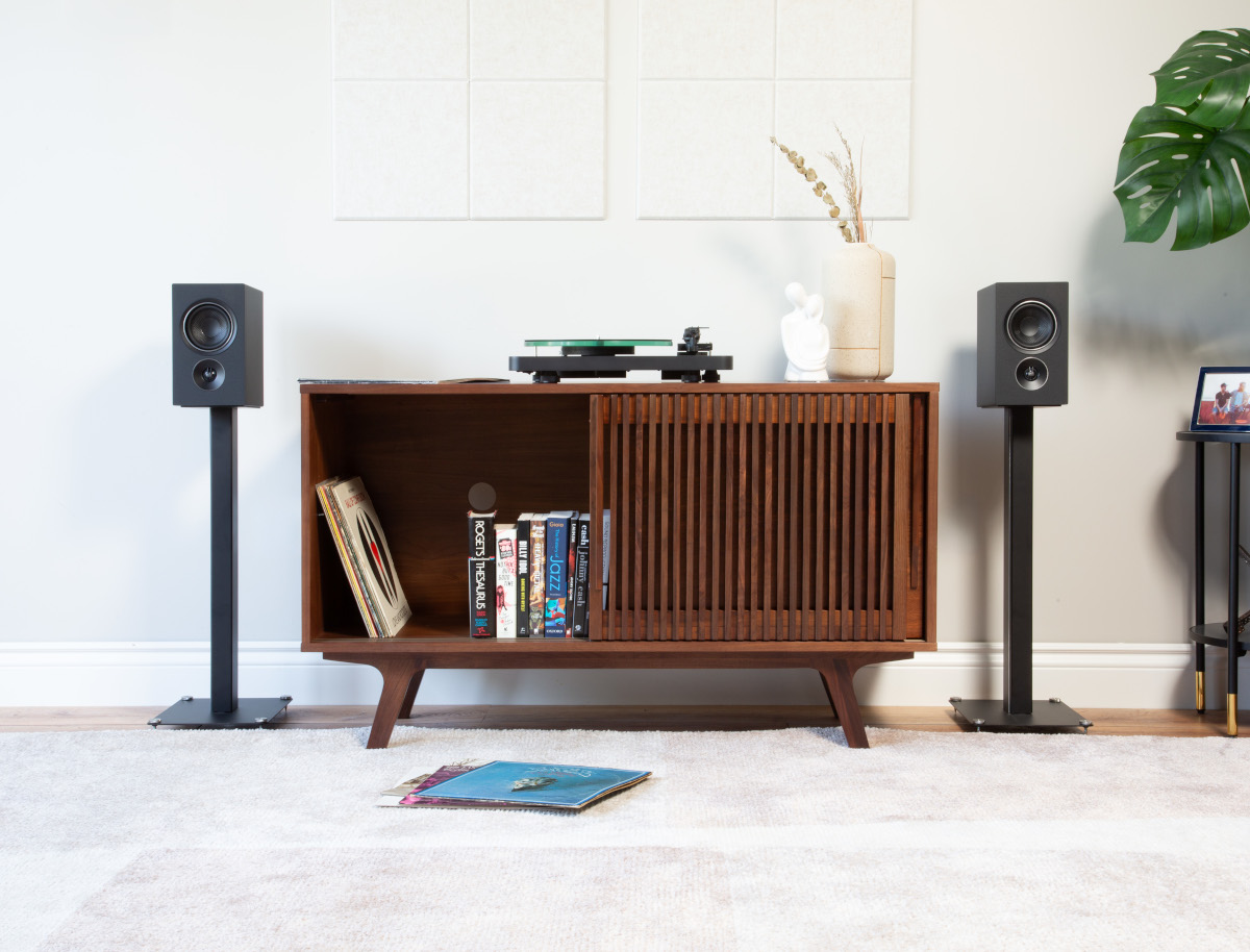 PSB iQ1 Wireless Speakers with BluOS