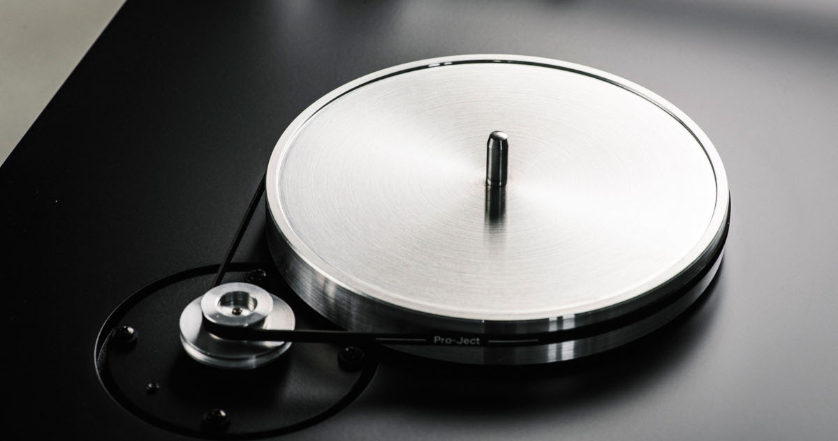 Pro Ject Debut Reference 10 Turntable