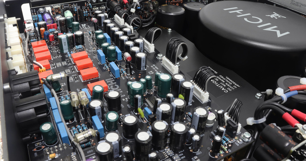 Rotel Michi Prestige X430 integrated amplifier