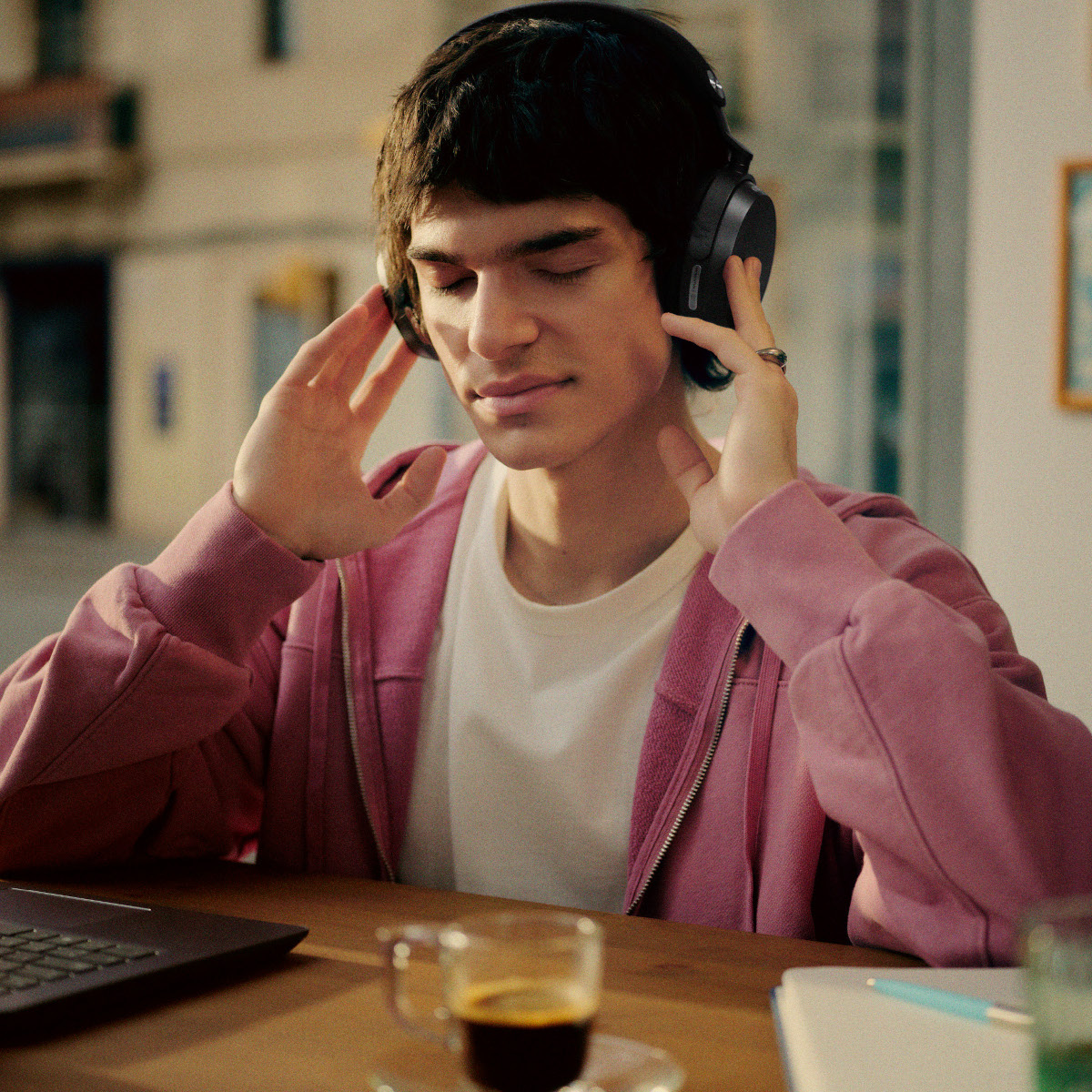 Sennheiser Momentum 5 Noise Cancelling Over-Ear Headphones