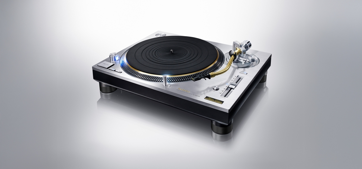 Technics SL-1200GME Direct Drive Turntable