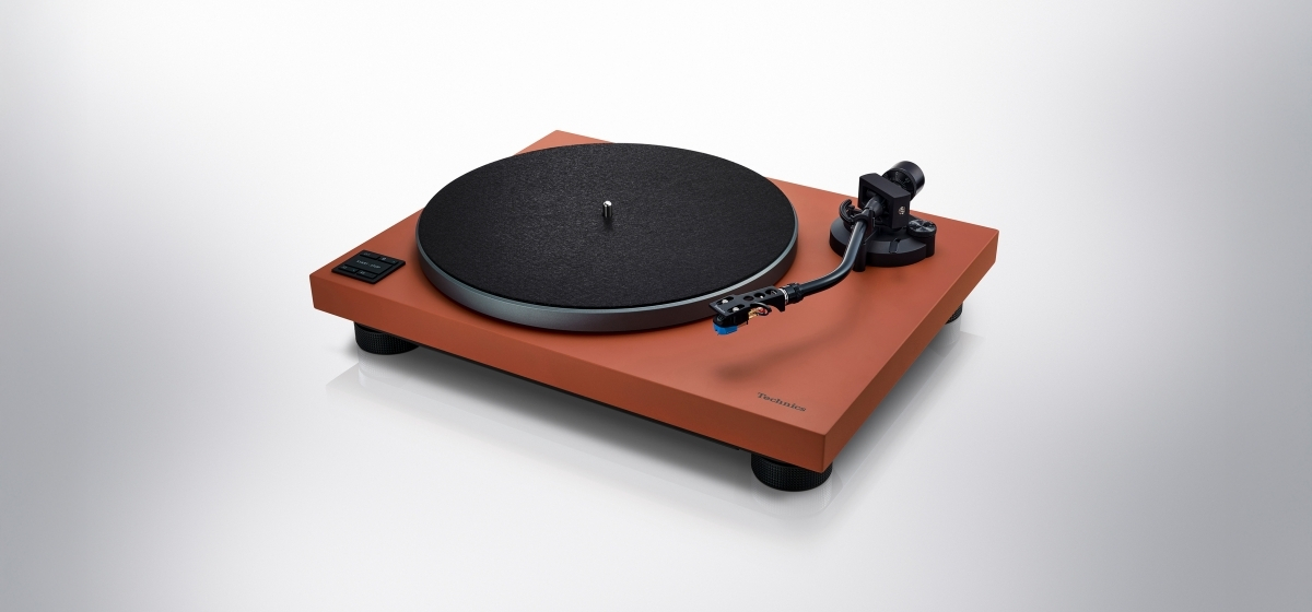Technics SL-40CBT Turntable