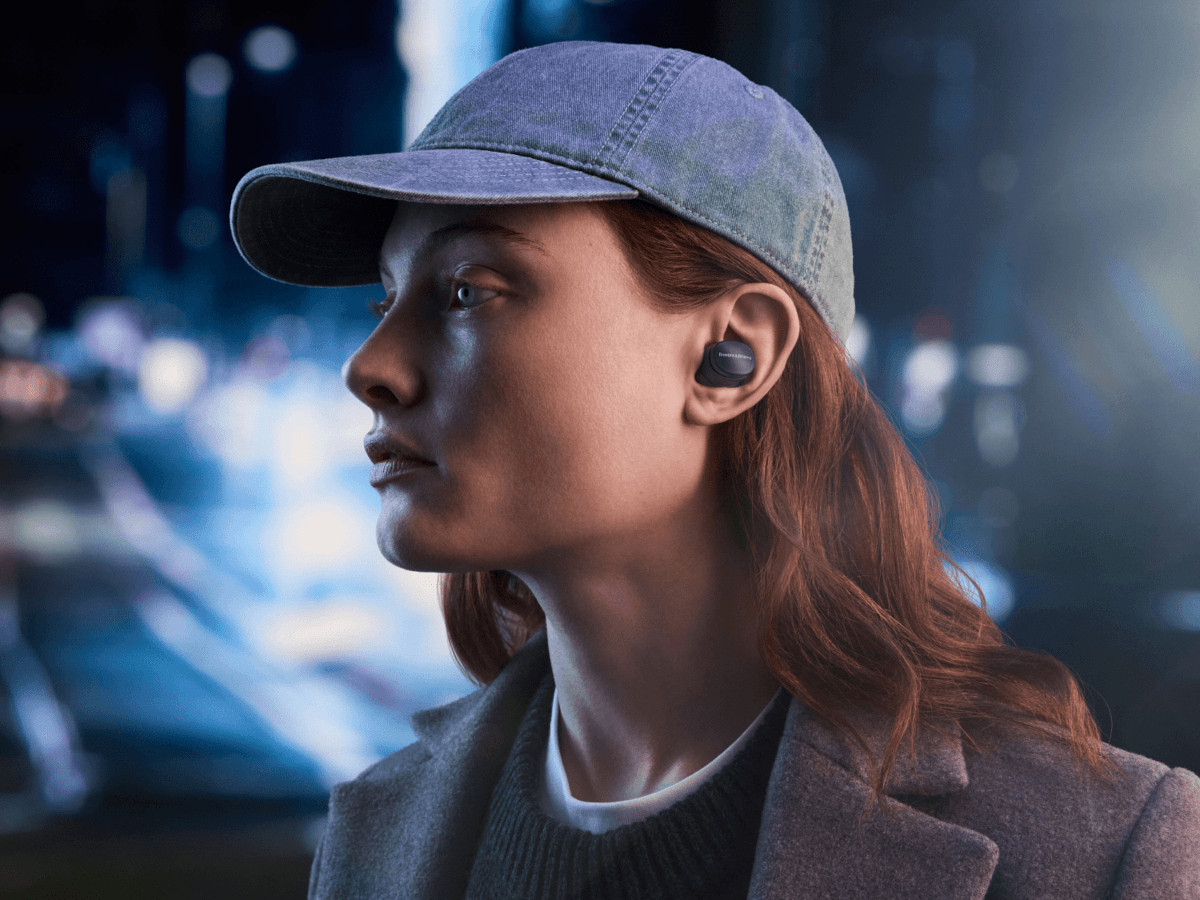 Bowers and Wilkins Pi6 In-ear True Wireless earbuds