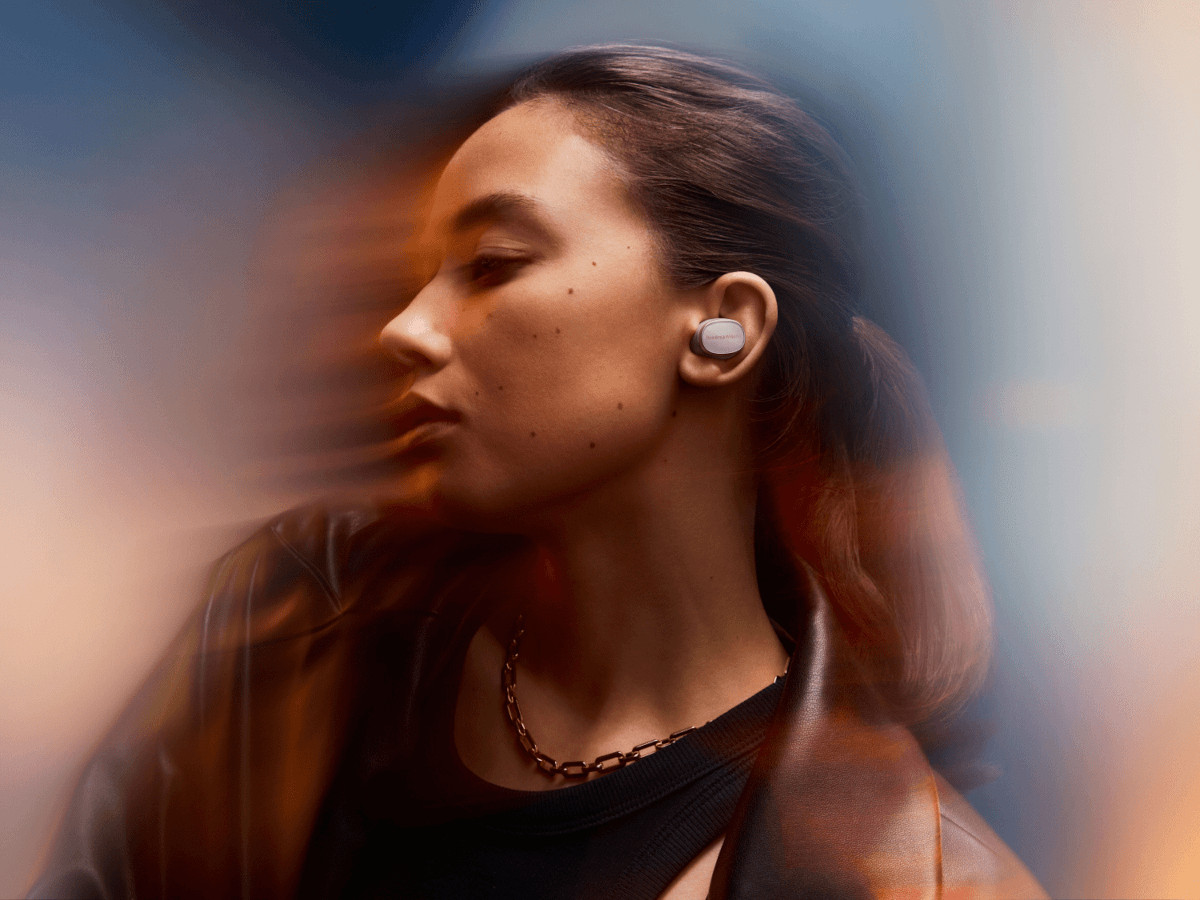 Bowers and Wilkins Pi8 In-ear True Wireless earbuds