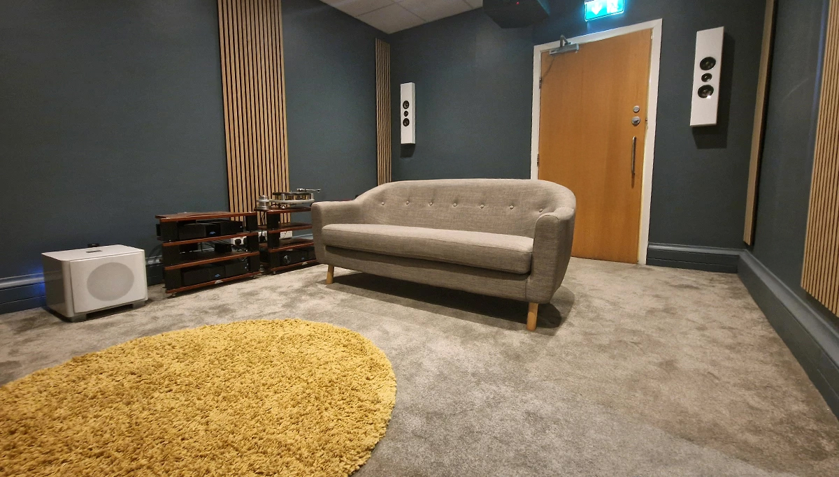 Sevenoaks Sound and Vision Store Photo