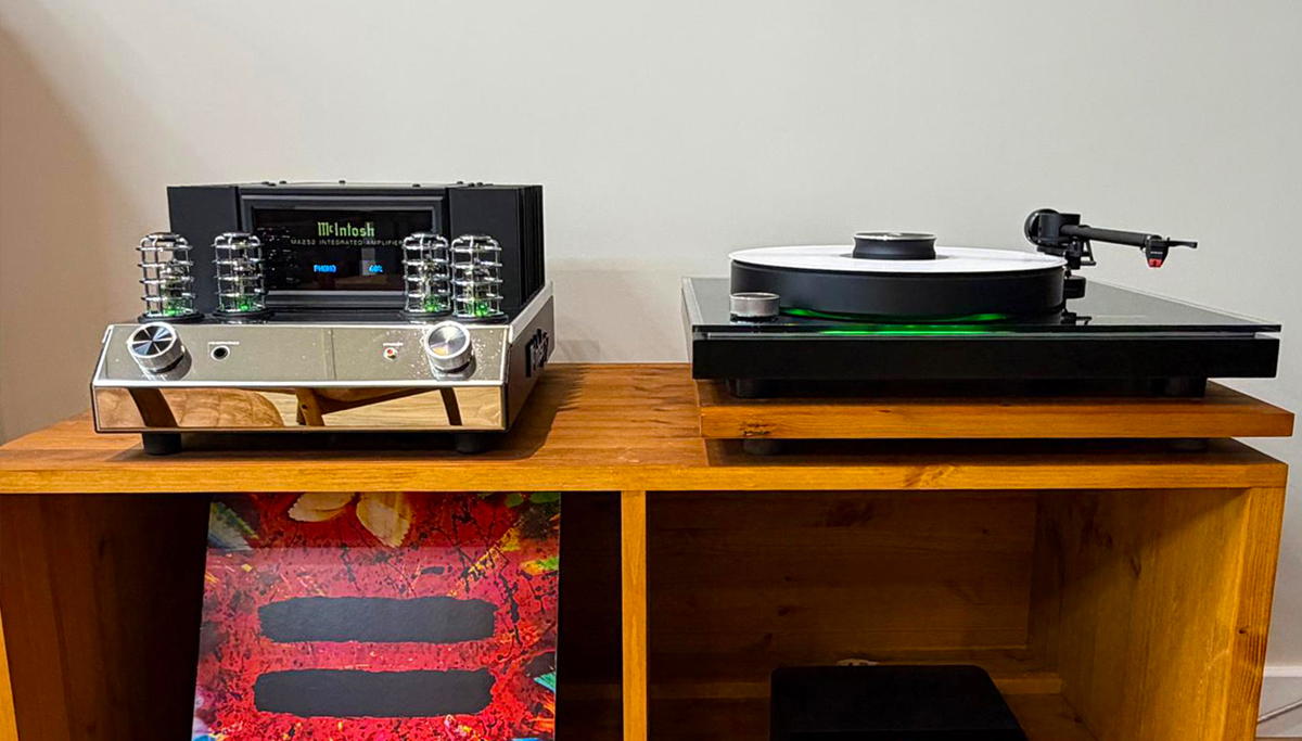 Sevenoaks Sound and Vision Store Photo